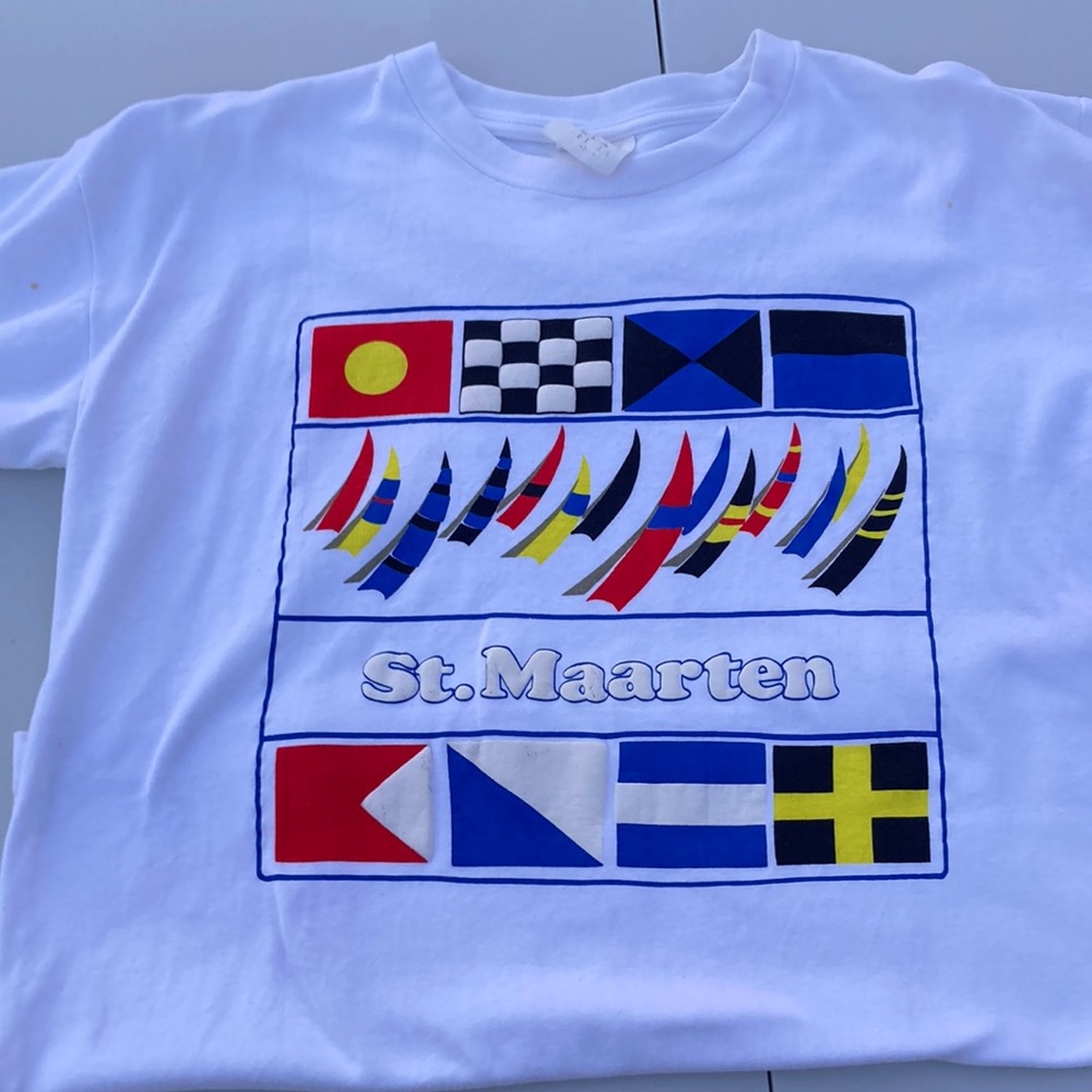 Vintage St.Maarten Puffy style